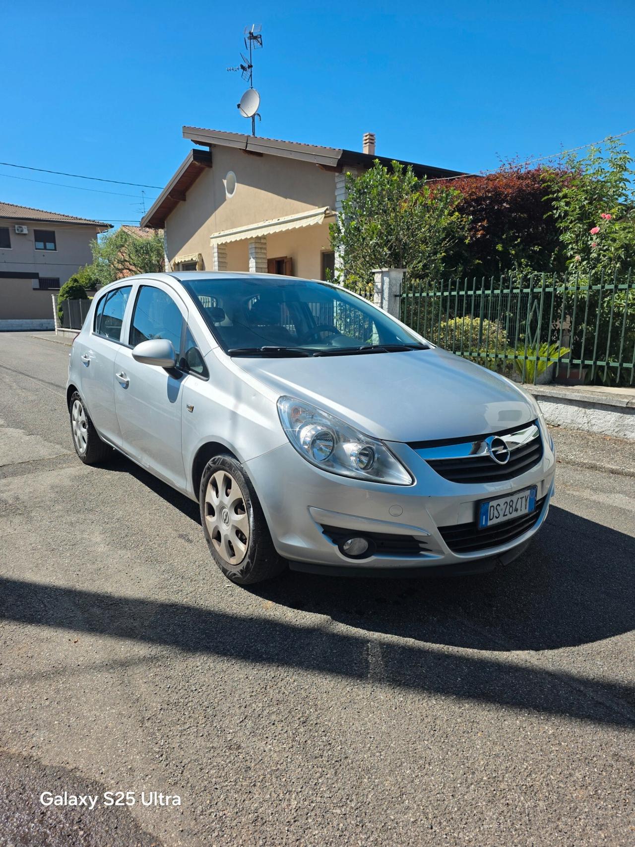 OPEL Corsa D 1.2 benzina/GPL 5 porte, 80 CV (59 kW)