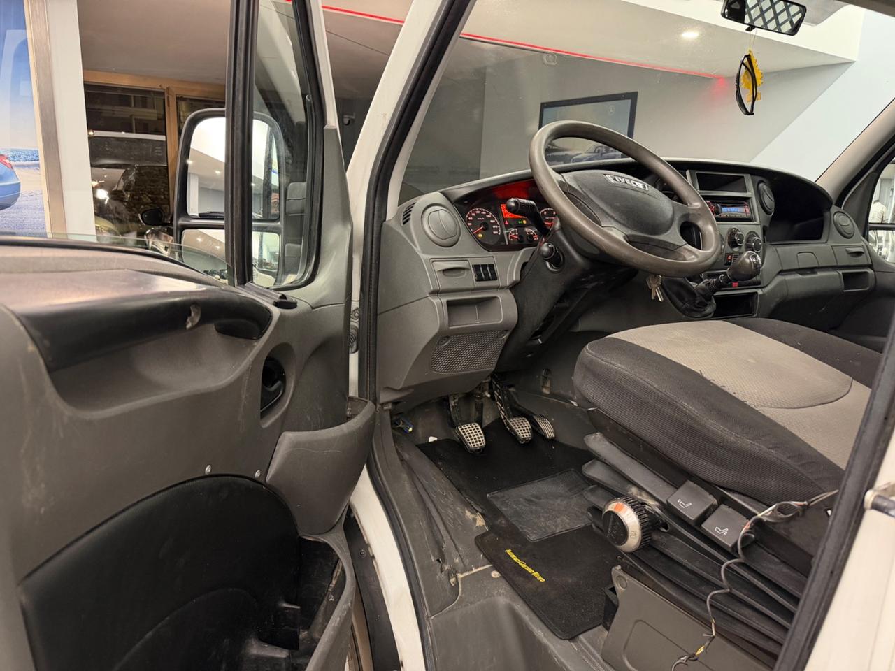 Prezzo più iva Iveco DAILY 146 cv RIBALTABILE TRILA