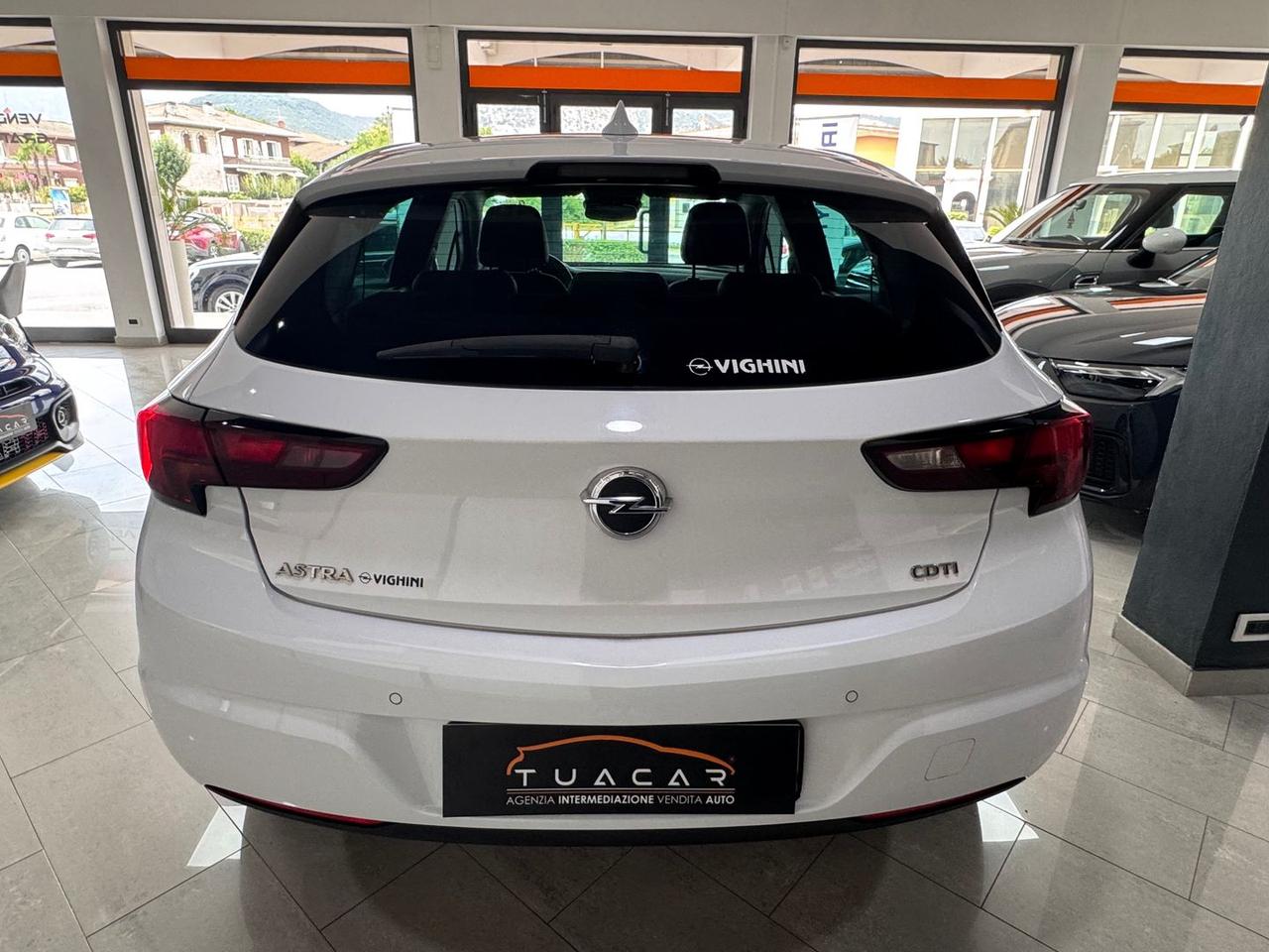 Opel Astra Dynamic 1.6 CDTI #6268