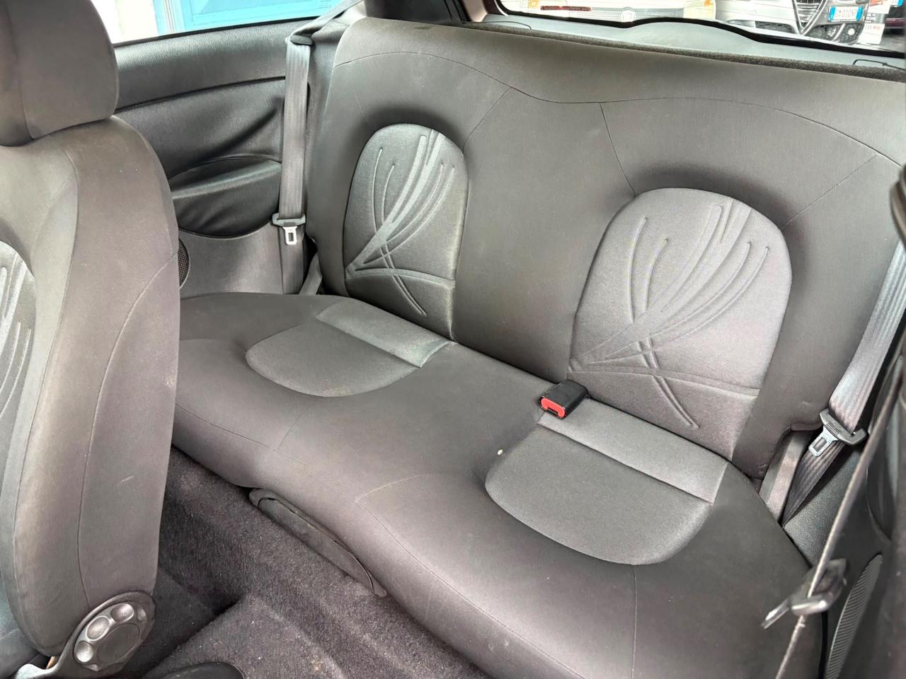Lancia Ypsilon 1.4 Unyca Ecochic GPL
