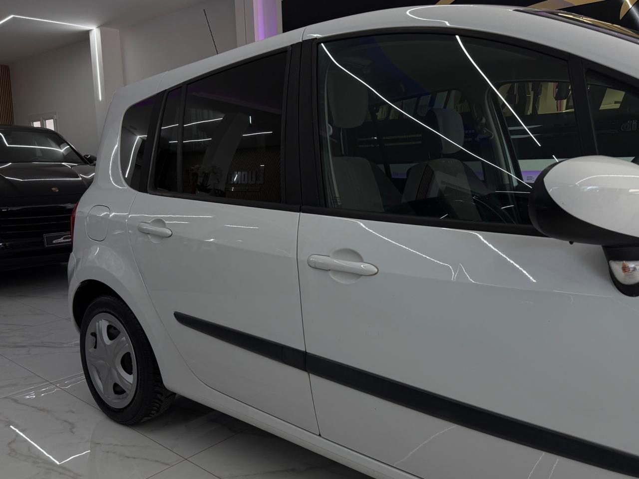 Renault Grand Modus Dynamique Full Opt
