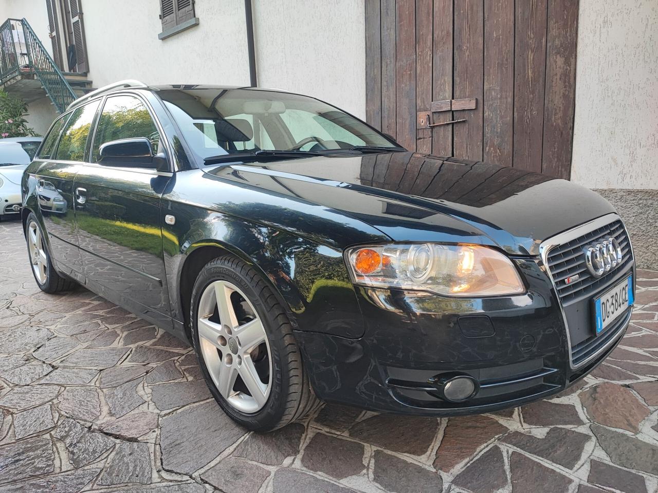 Audi A4 2.0 TDI S-Line F.AP. Avant quattro top