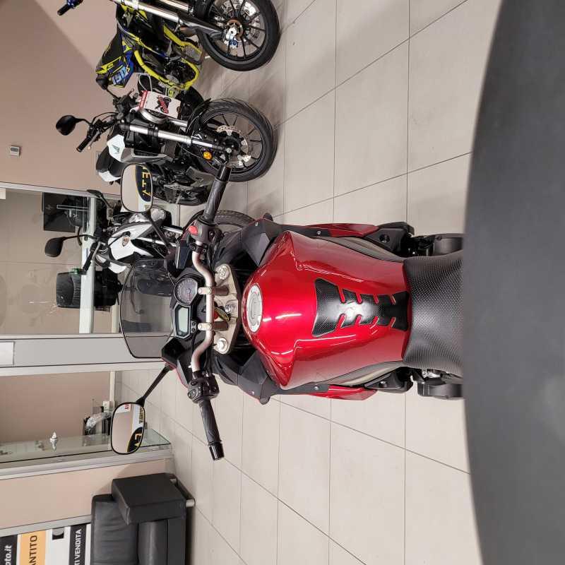 Yamaha XJ6 Diversion - 2010