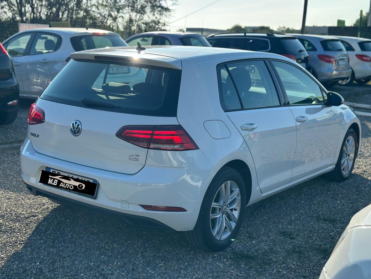 Volkswagen Golf 1.6 TDI OK NEOPATENTATI