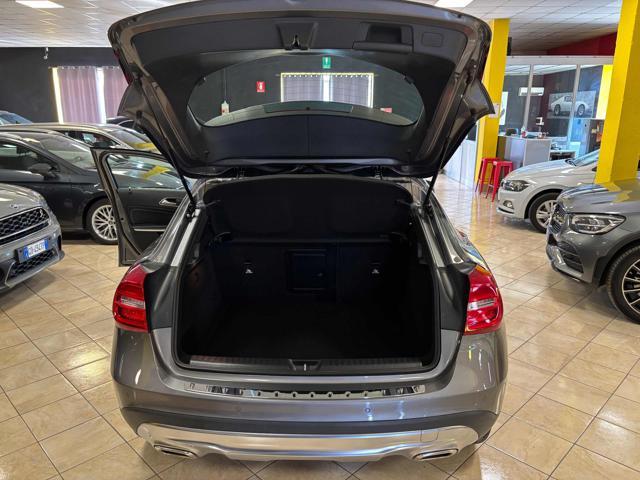 MERCEDES-BENZ GLA 220 d Automatic 4Matic Sport - KM E SERVICE CERTIFIC.