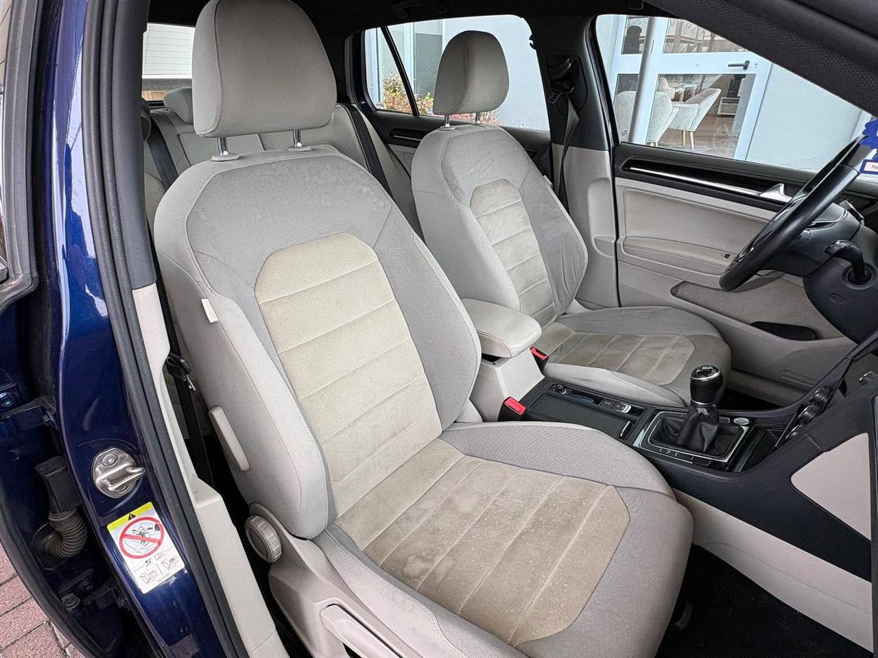 Volkswagen Golf Executive 2.0 TDI BlueMotion #9473