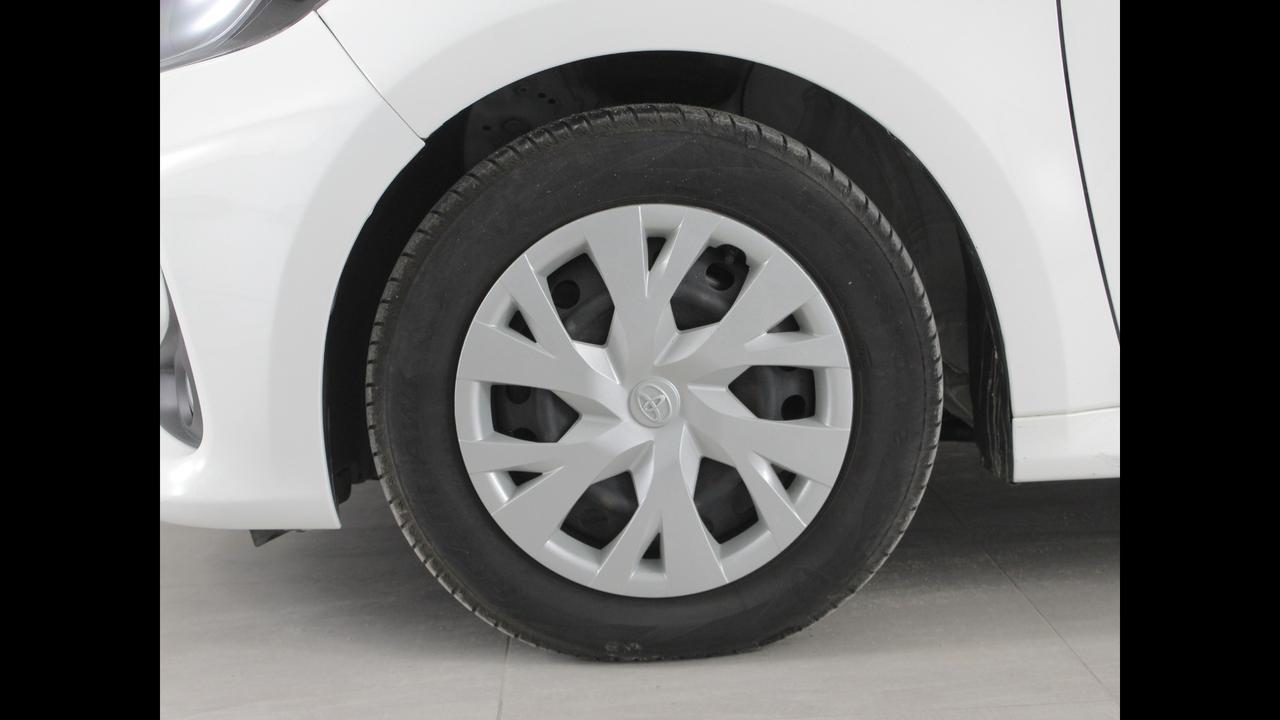 TOYOTA Yaris IV 2020 - Yaris 1.5h Business