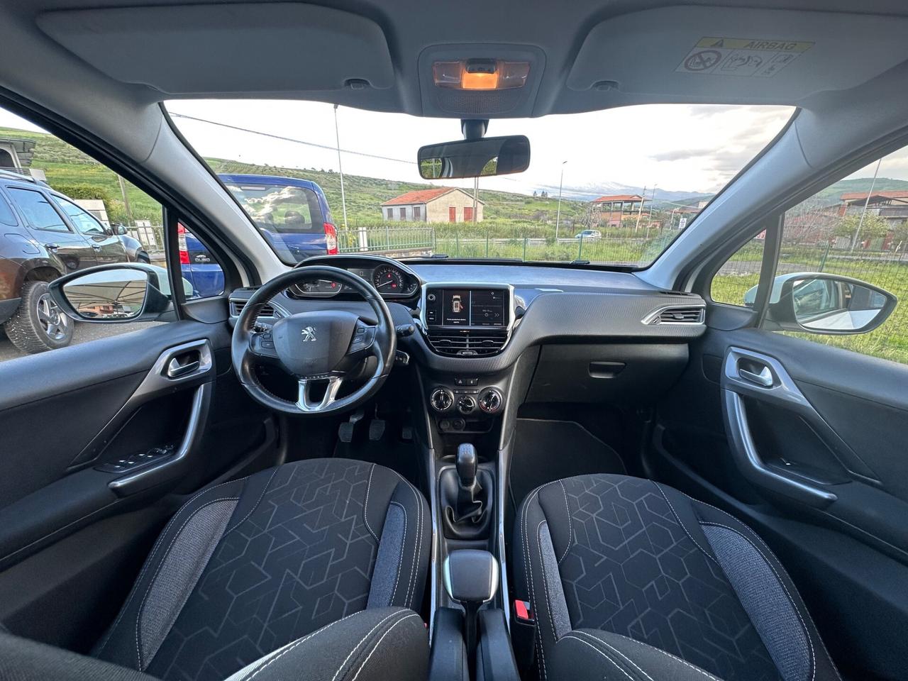 Peugeot 2008 BlueHDi 100 Active