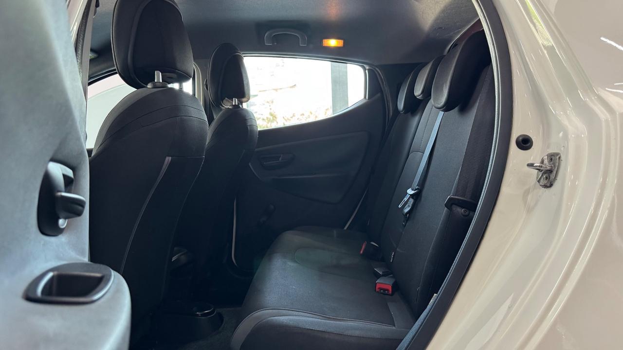 Lancia Ypsilon 1.2 69 CV 5 porte Gold