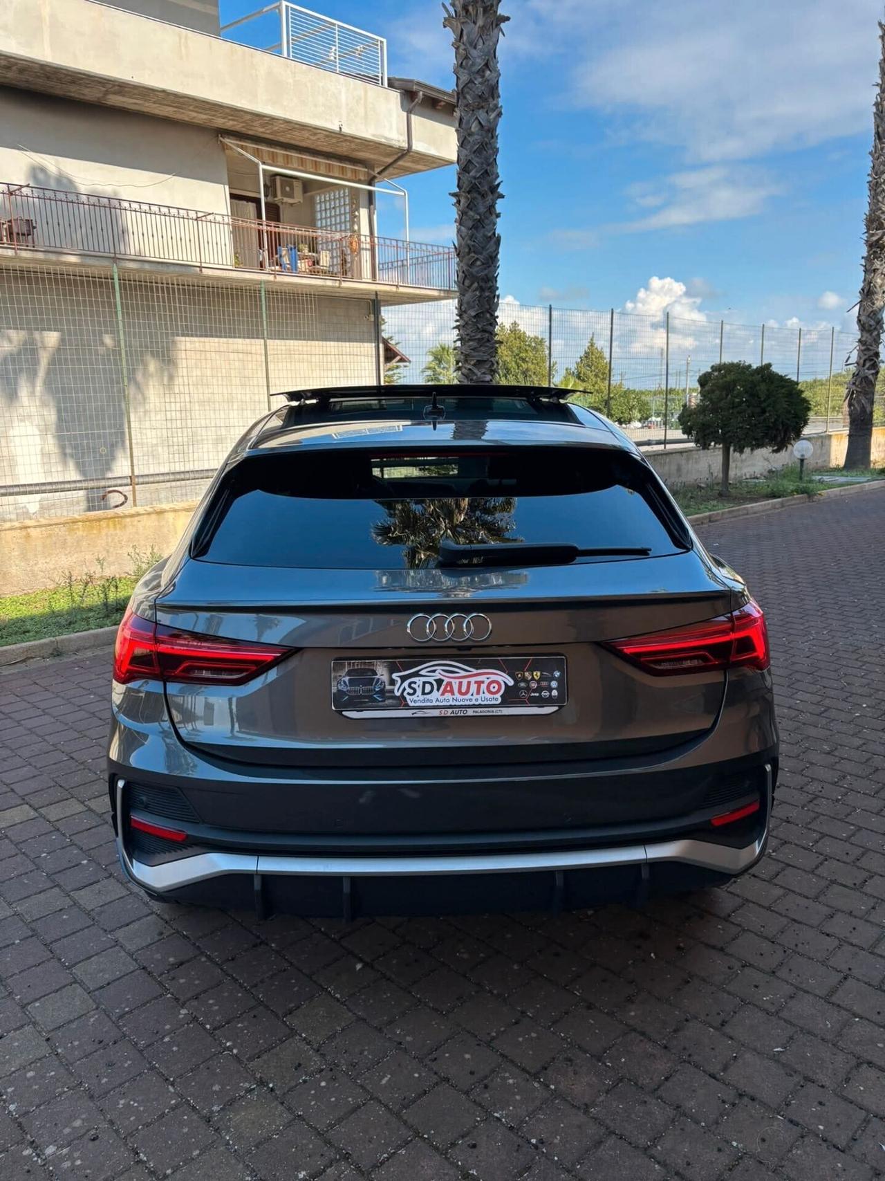 Audi Q3 35 TDI S tronic line edition//