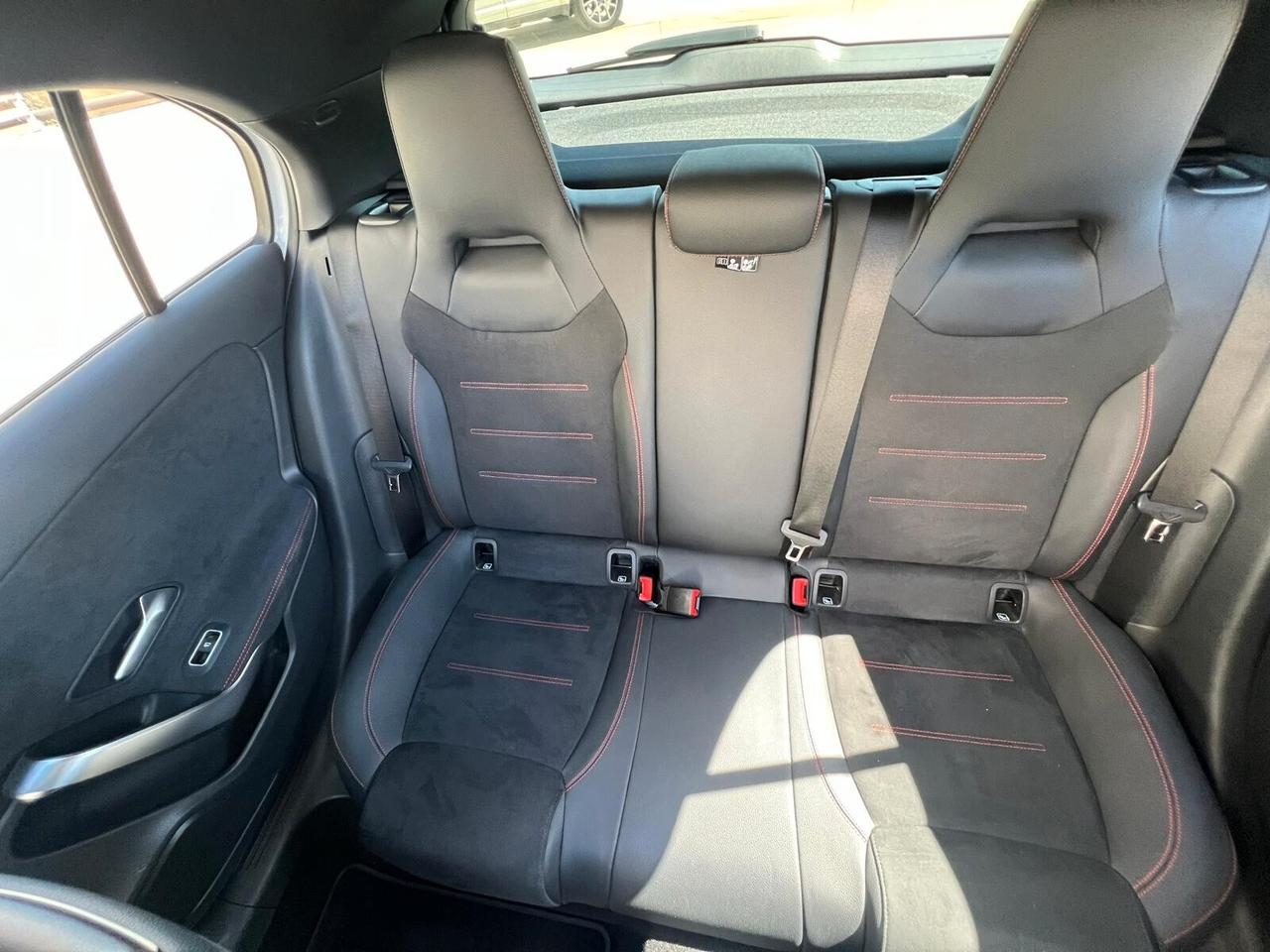 Mercedes-benz A 200 Premium night edition
