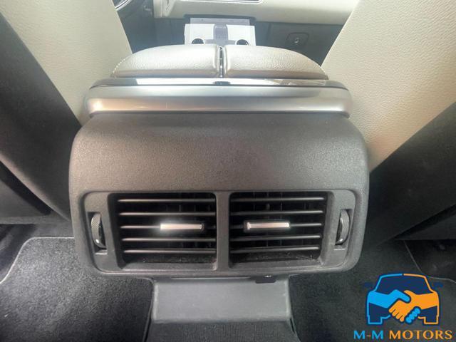 LAND ROVER Range Rover Velar 3.0 V6 SD6 300 CV R-Dynamic SE