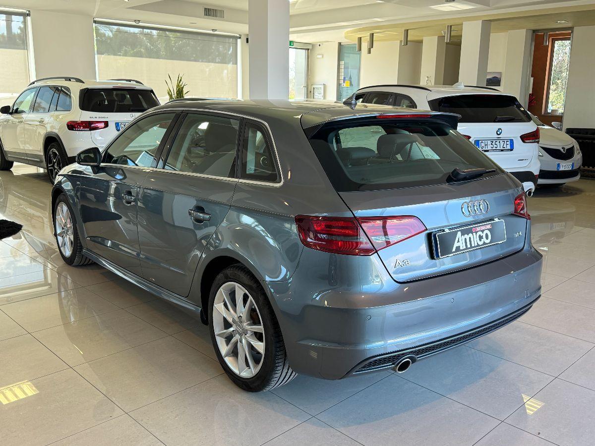 AUDI A3 SPB 1.6 TDI S-LINE
