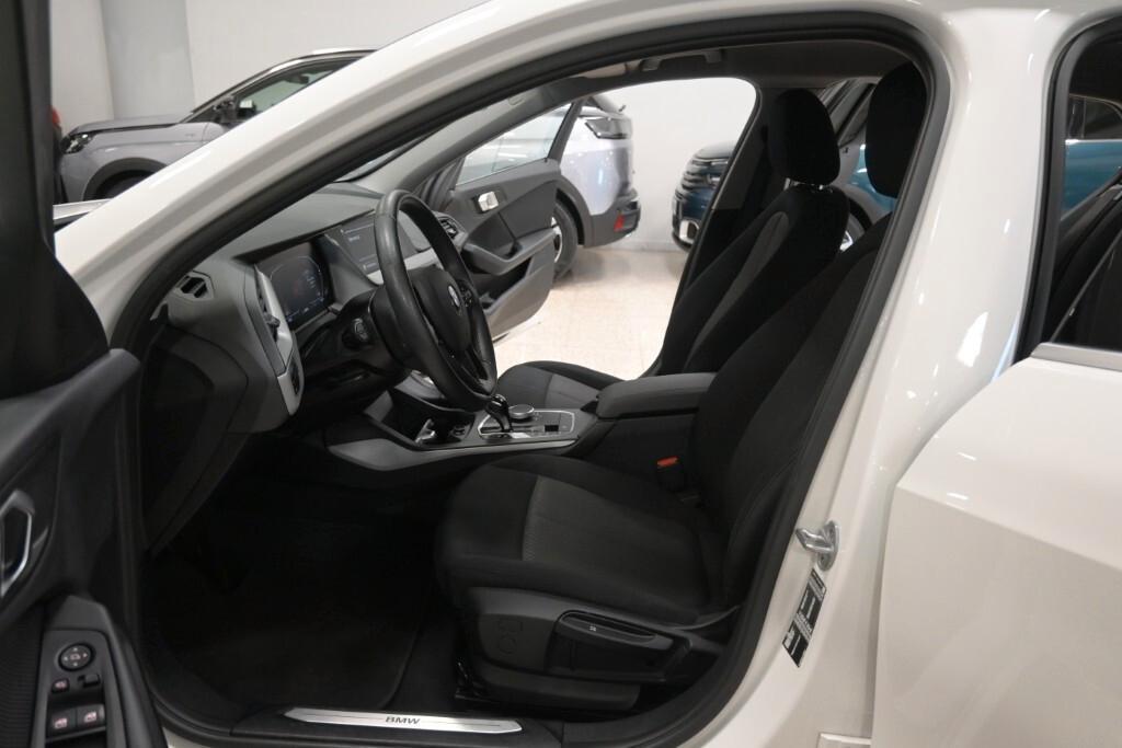 BMW 116D 115CV STEPTRONIC BUSINESS DESIGN