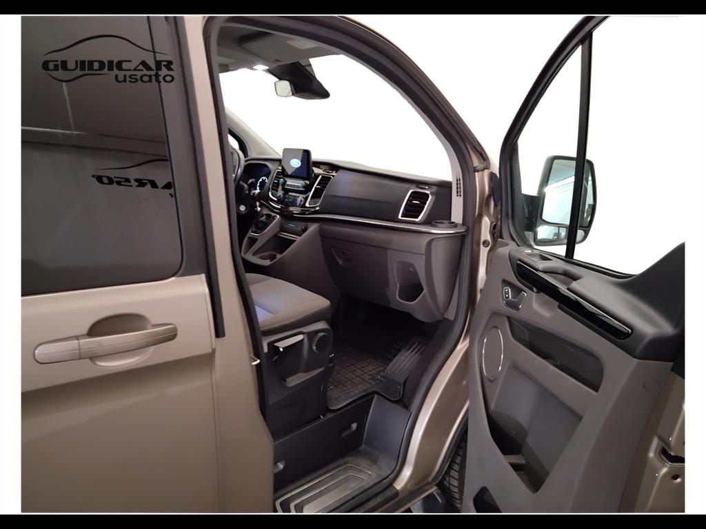 FORD Tourneo Custom 320 2018 - tourneo custom 320 2.0 tdci MHEV 185cv Titanium L2H1 E6.2