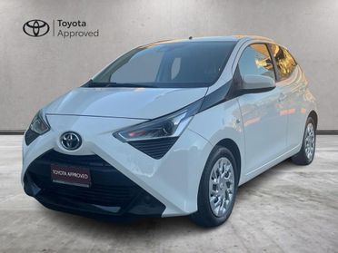 Toyota Aygo 1.0 x-play 5p