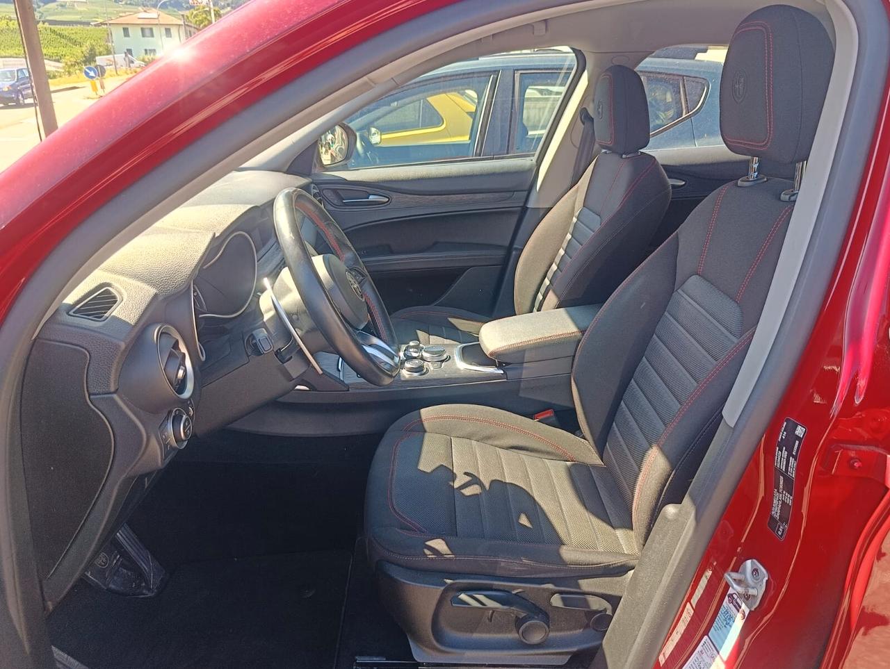 Alfa Romeo Stelvio 2.2 Turbodiesel 190 CV AT8 Q4 Business