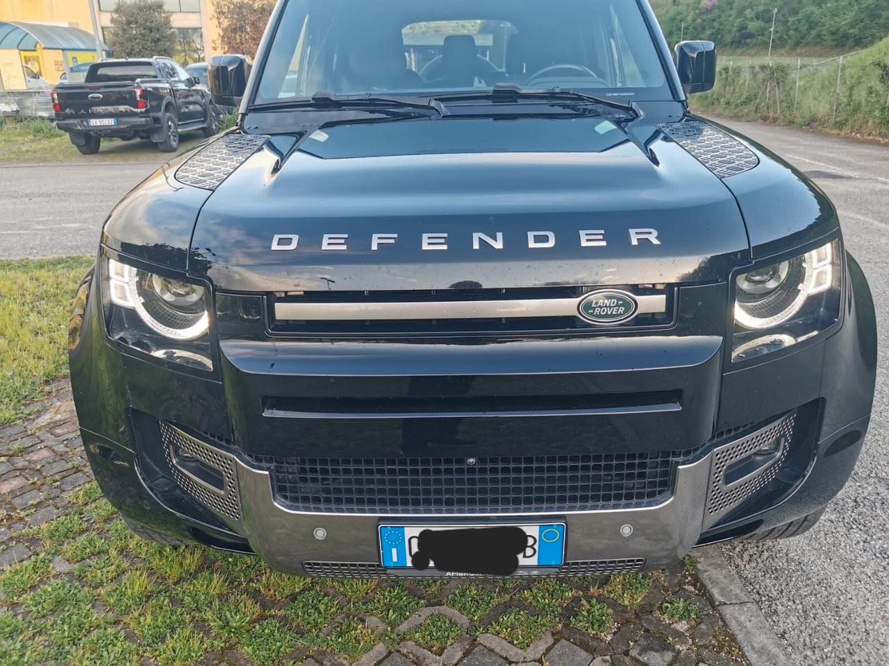 Land Rover Defender 110 3.0D I6 300 CV AWD Auto SE