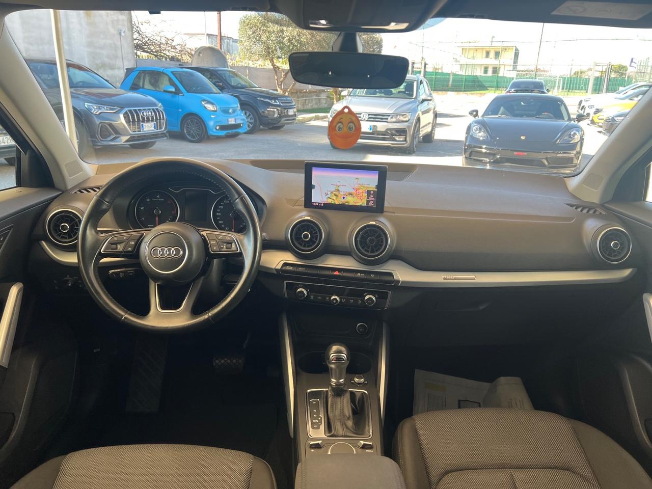 Audi Q2 30 TDI S tronic Business Design