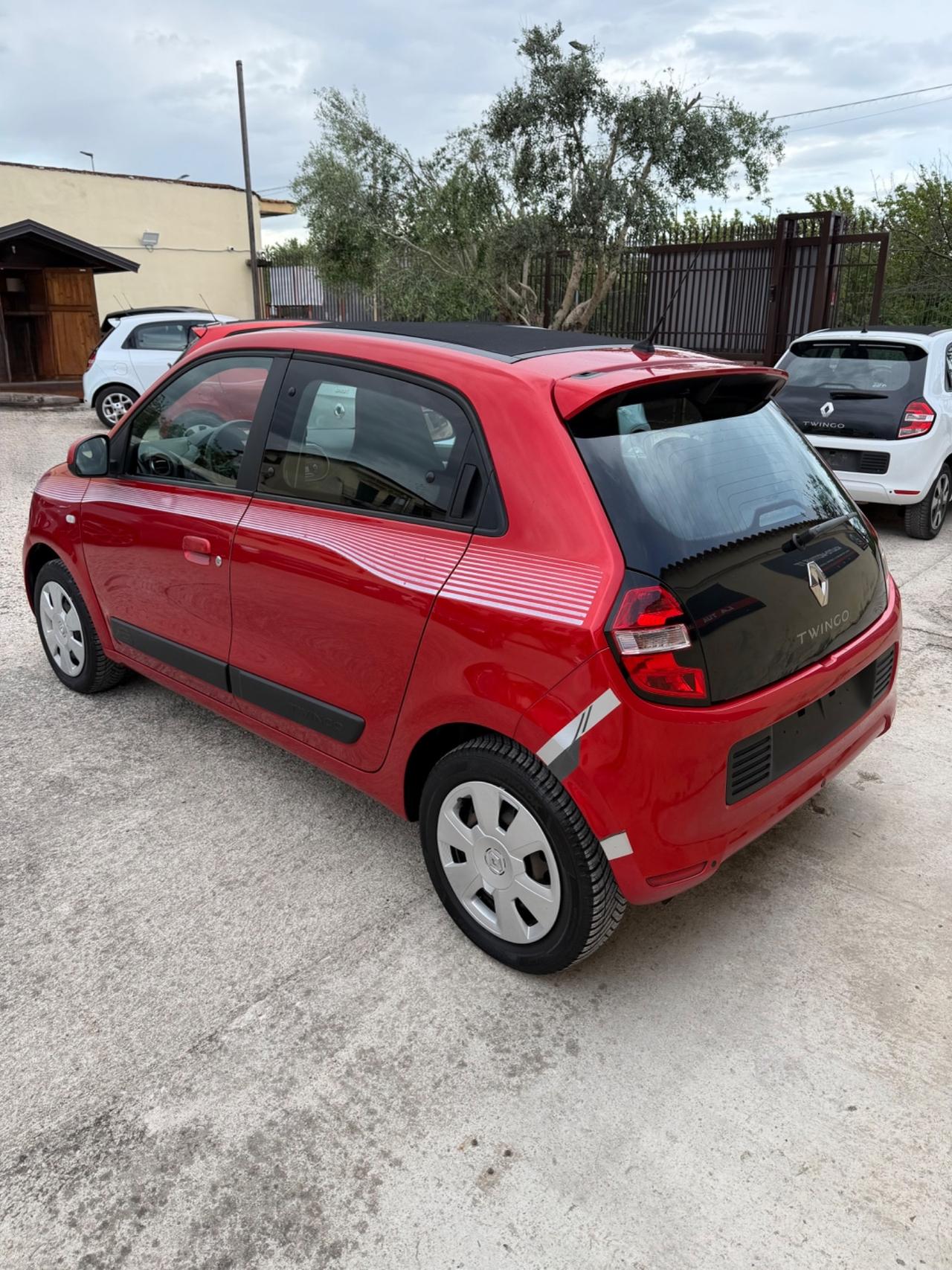 Renault Twingo SCe EDC Lovely