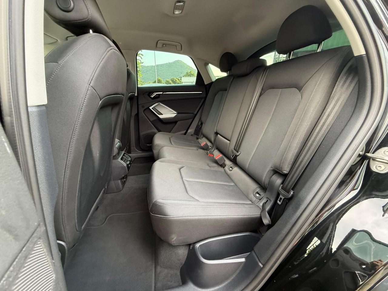 Audi Q3 SPB 2.0 TDI quattro S-Tronic Business Plus