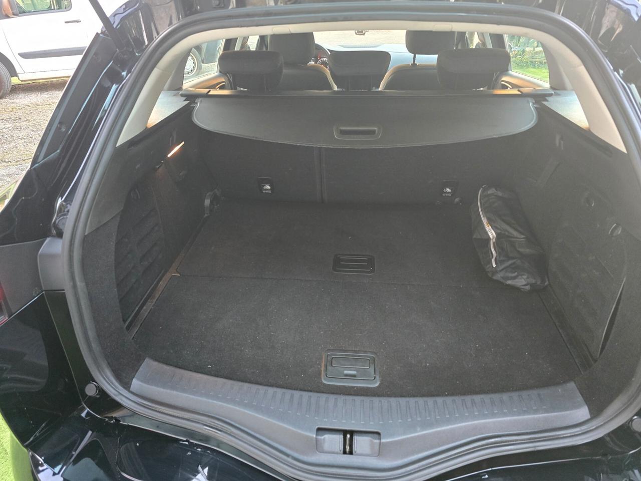 Renault Megane 1.5DCI 115CV EURO6 140000KM-2022