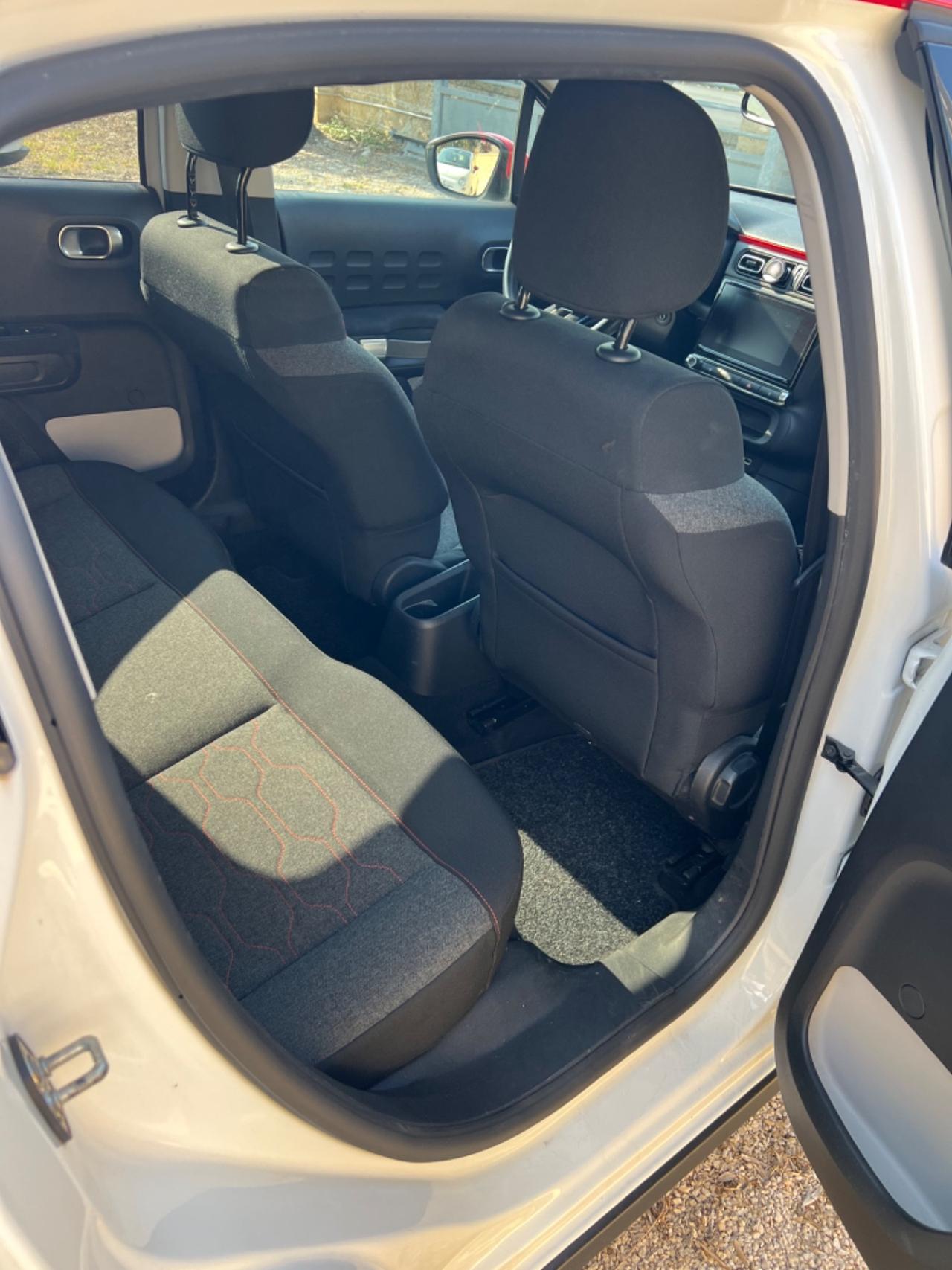 Citroen C3 PureTech 82 Shine xfetta!!! Km ufficiali!!