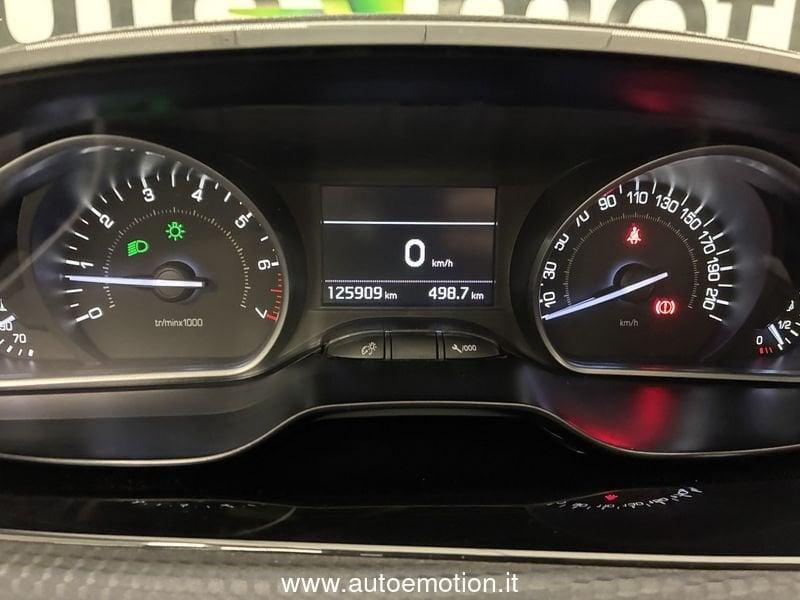 Peugeot 208 PureTech 82 5 porte Allure