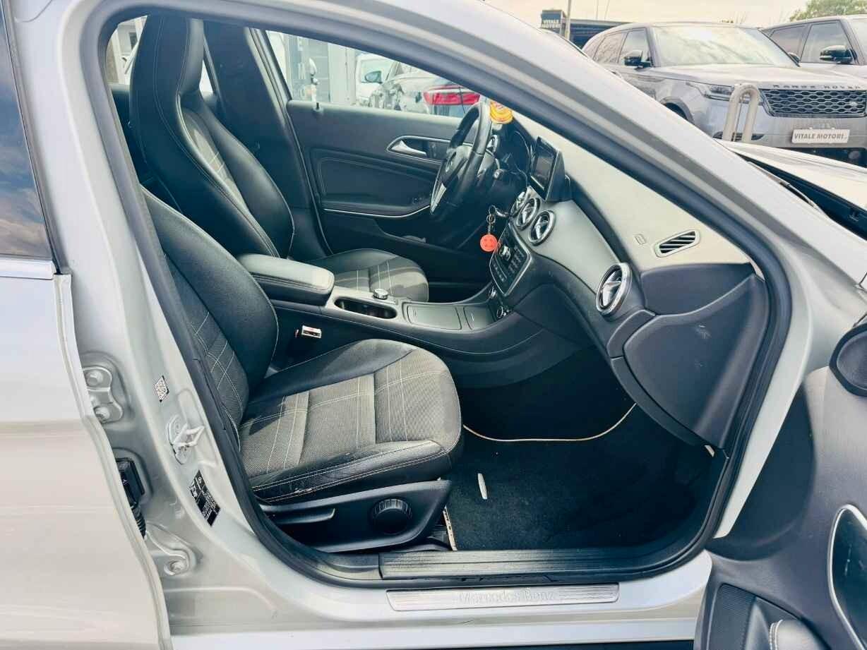 MERCEDES GLA 220 CDI AUTOMATIC PREMIUM 177 CV