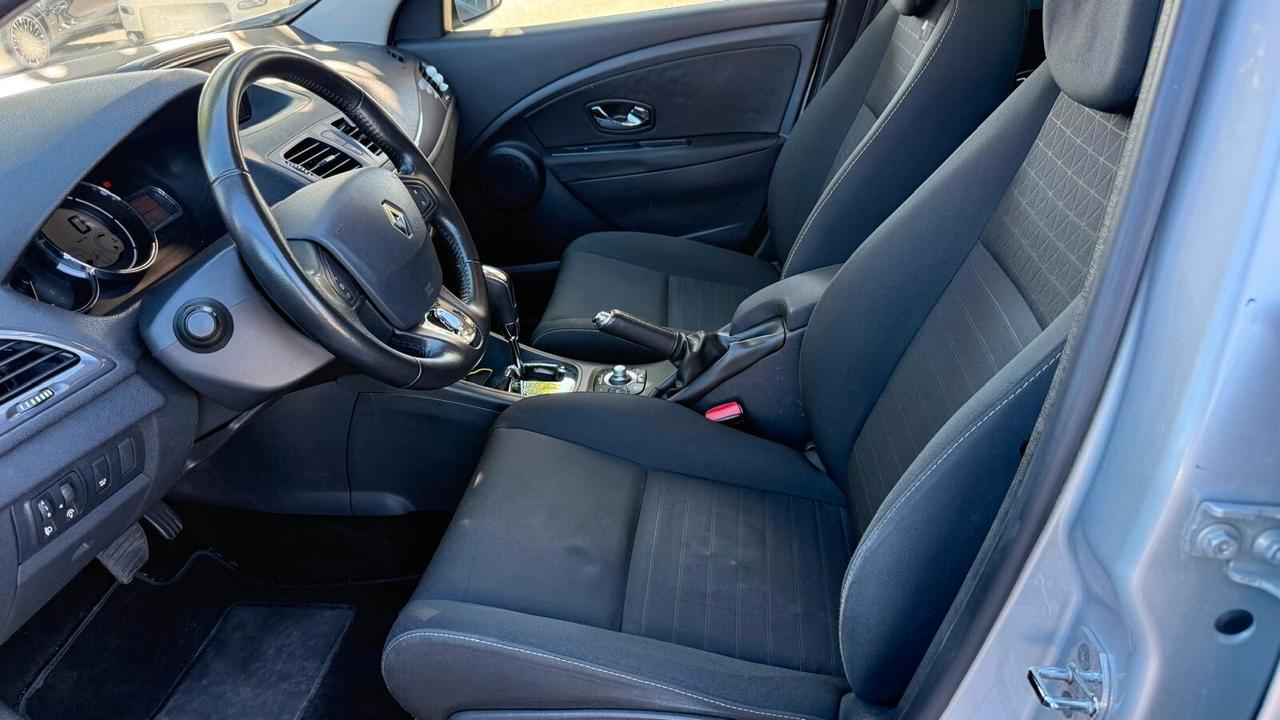 Renault Megane Mégane 1.5 dCi 110CV EDC Limited