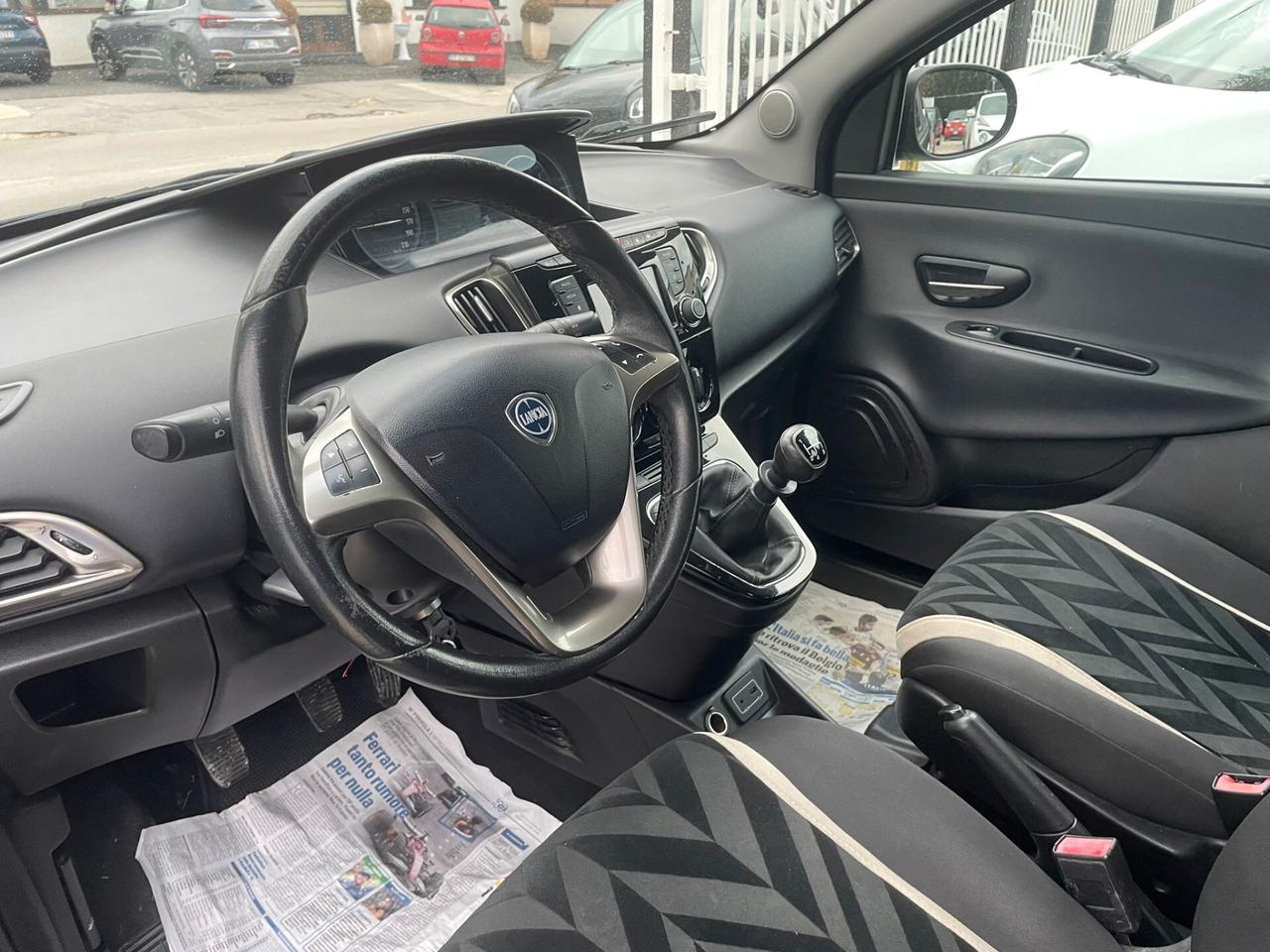 Lancia Ypsilon 2017 LED-GPL