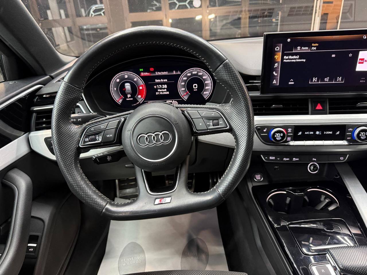 Audi A4 2.0 TDI QUATTRO 190CV SLine Stronic