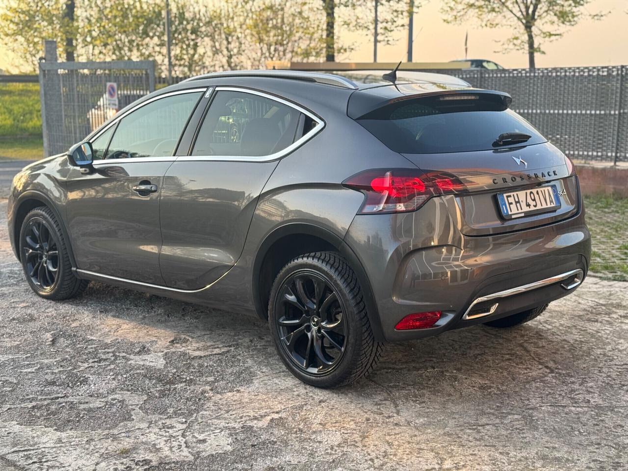 Ds DS4 DS 4 Crossback BlueHDi 180 S&S EAT6 So Chic