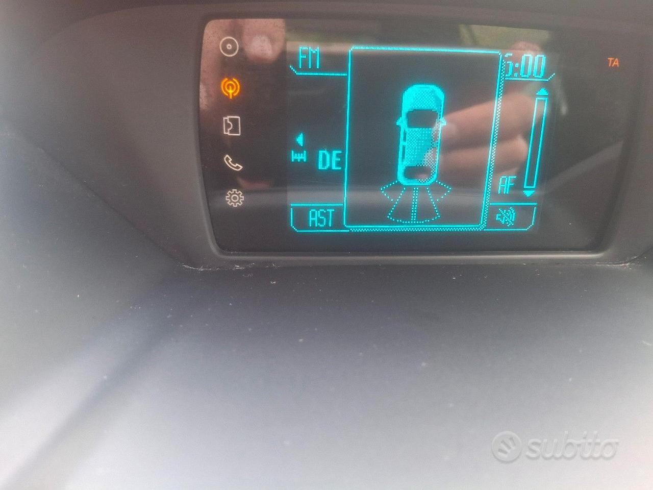 Ford bmax anno 2016 titanium neo patentati