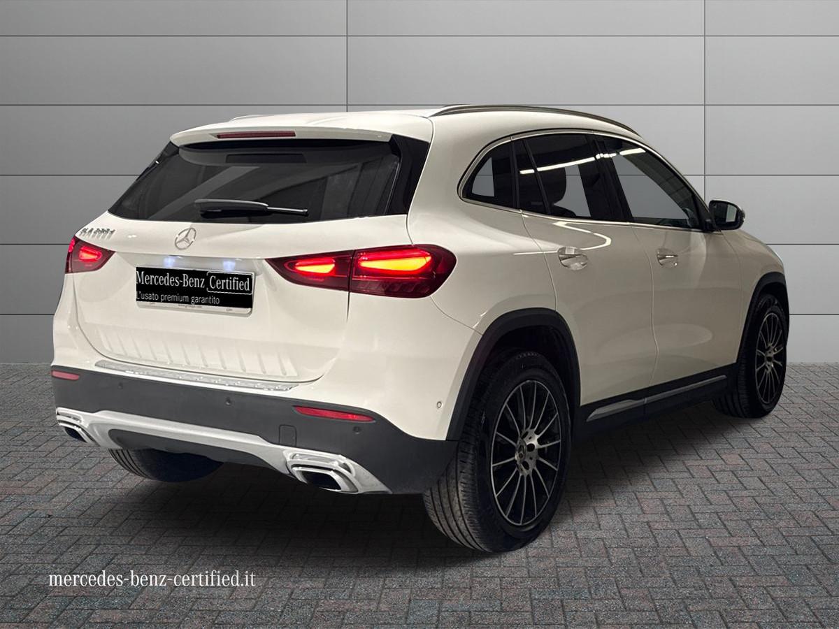 Mercedes-Benz GLA 200 d Progressive Advanced PLUS auto