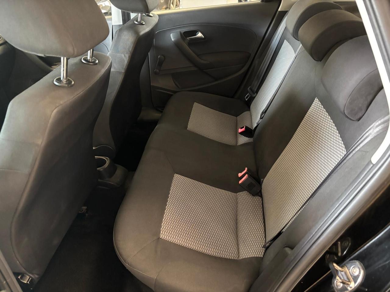 VOLKSWAGEN POLO ANNO 2012 DS 1.2 ADATTA NEOPATENTATI KM 161 MILA