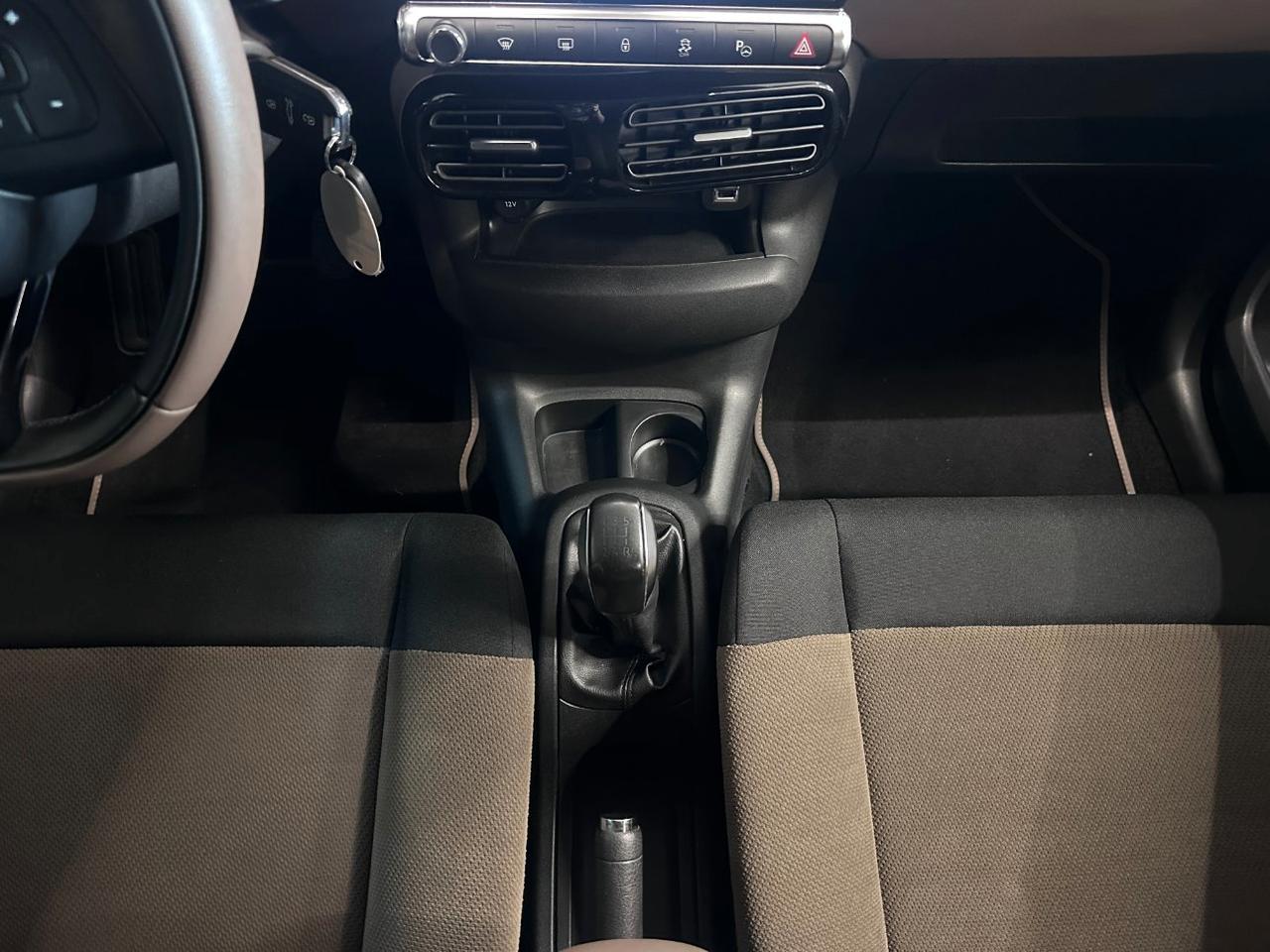Citroen C4 Cactus 1.6 bluehdi Just Black 100cv