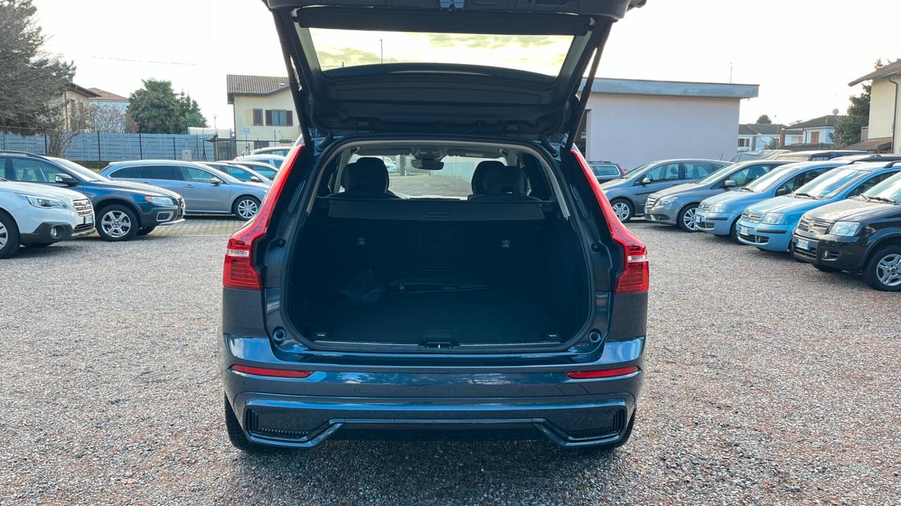 Volvo XC 60 XC60 B4 (d) AWD automatico Ultimate Dark