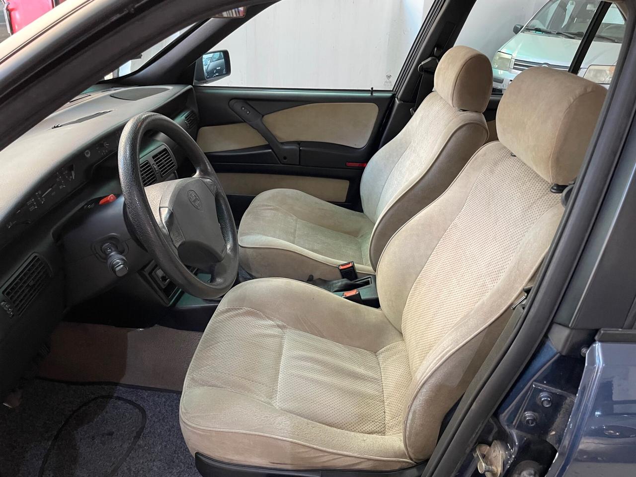 Lancia Delta 1.6 i.e. cat. 69.000KM!!!