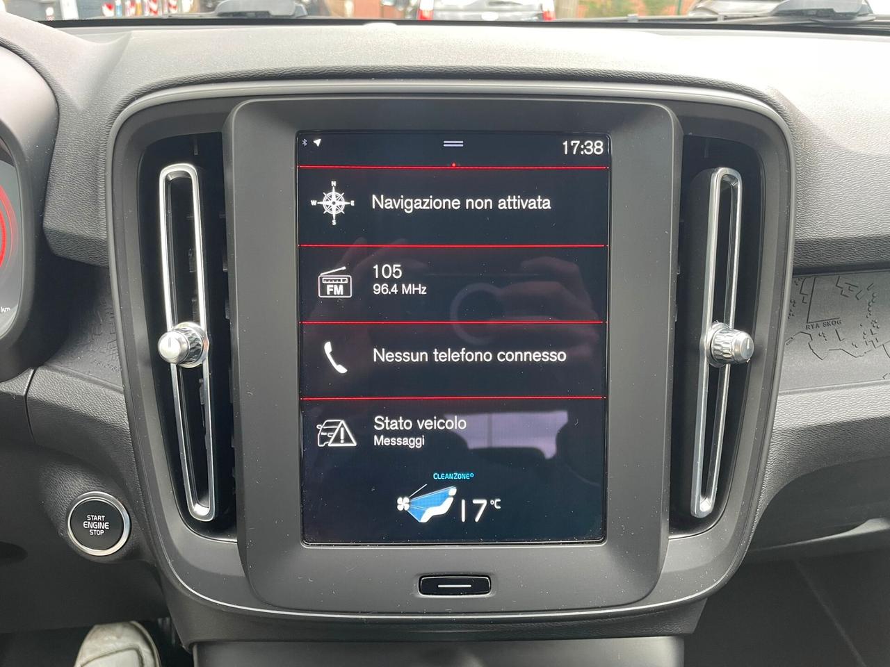 Volvo XC40 T2 automatico Core N1