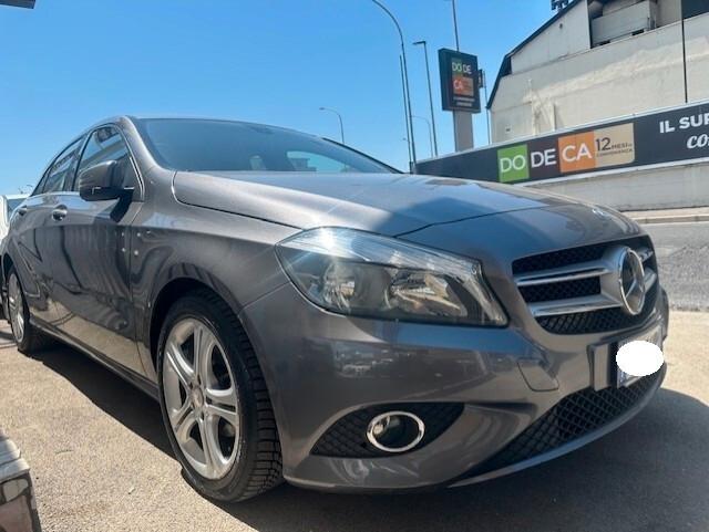 MERCEDES A180 PREMIUM