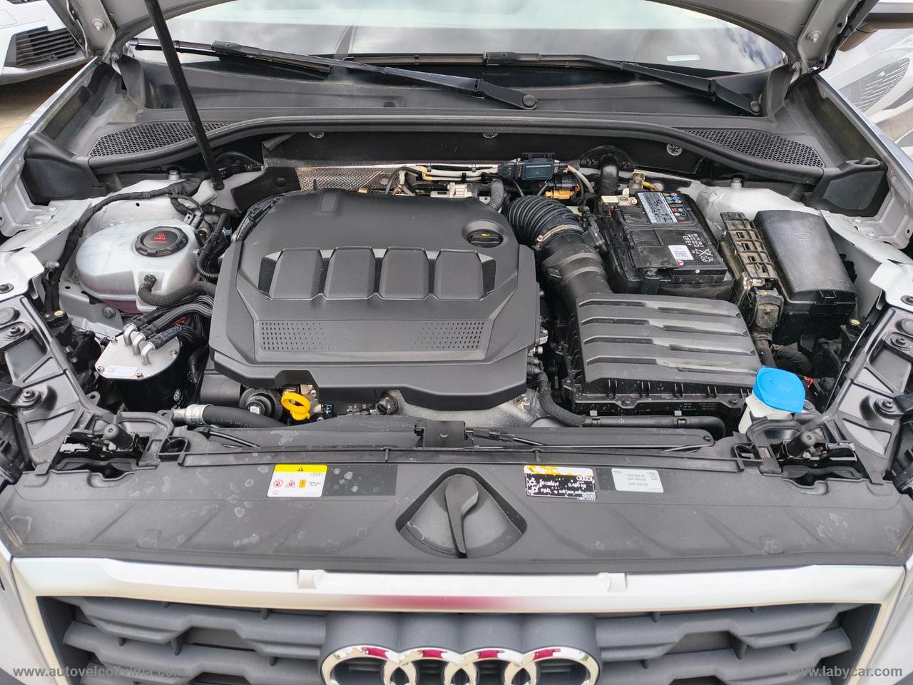 AUDI Q2 30 TDI S tronic Business Plus