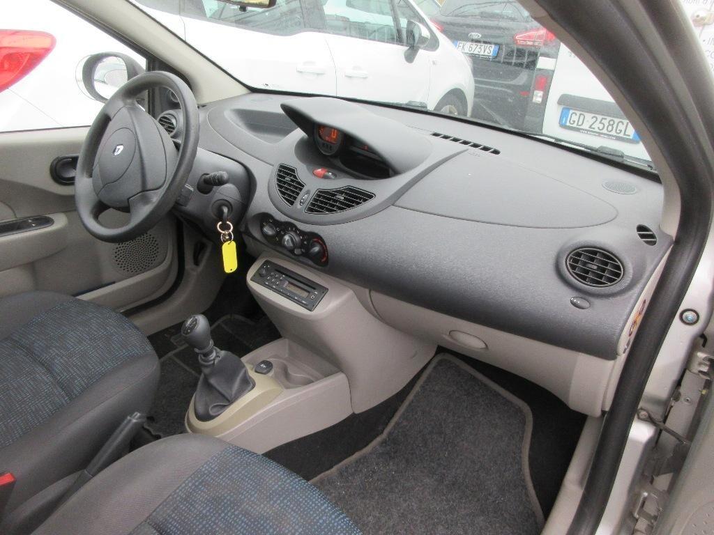 Renault Twingo 1.2 8V Dynamique 2010