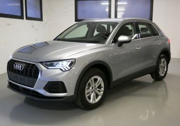 AUDI Q3 35 TDI quattro S tronic Business