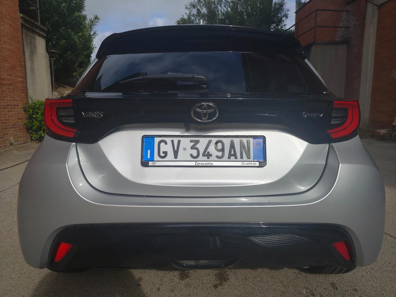 Toyota Yaris 1.5 130 Hybrid 5 porte Lounge