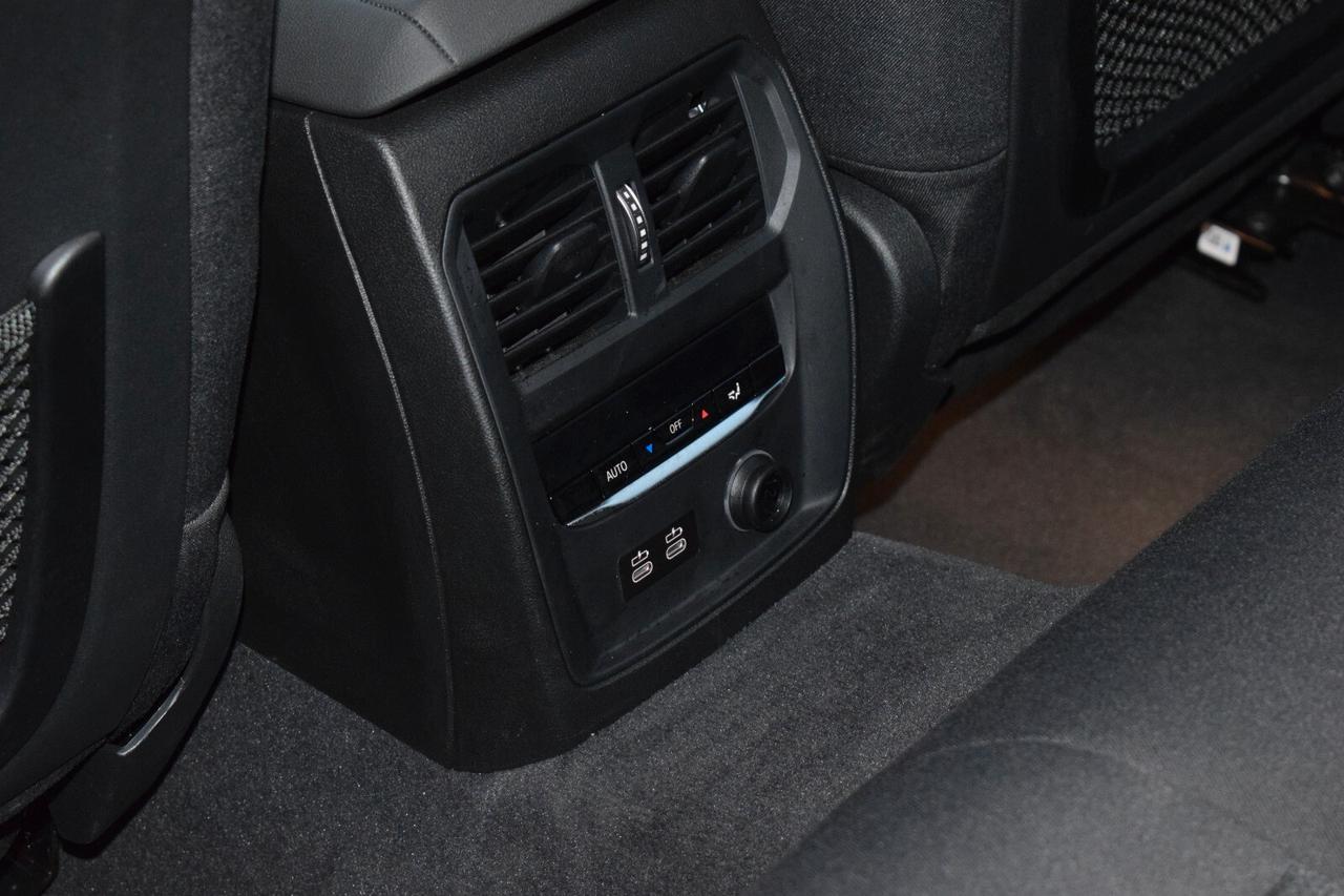 Bmw 320 320d xDrive Touring Msport