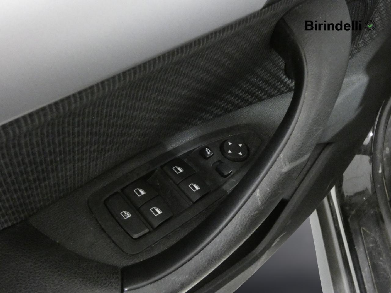 BMW X1 (F48) - X1 sDrive18d Business Advantage