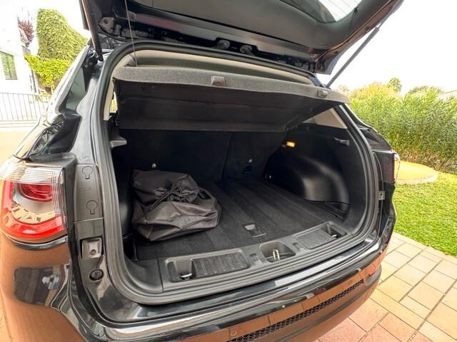 Jeep Compass 1.3 Turbo 4x4 da 150 euro al mese