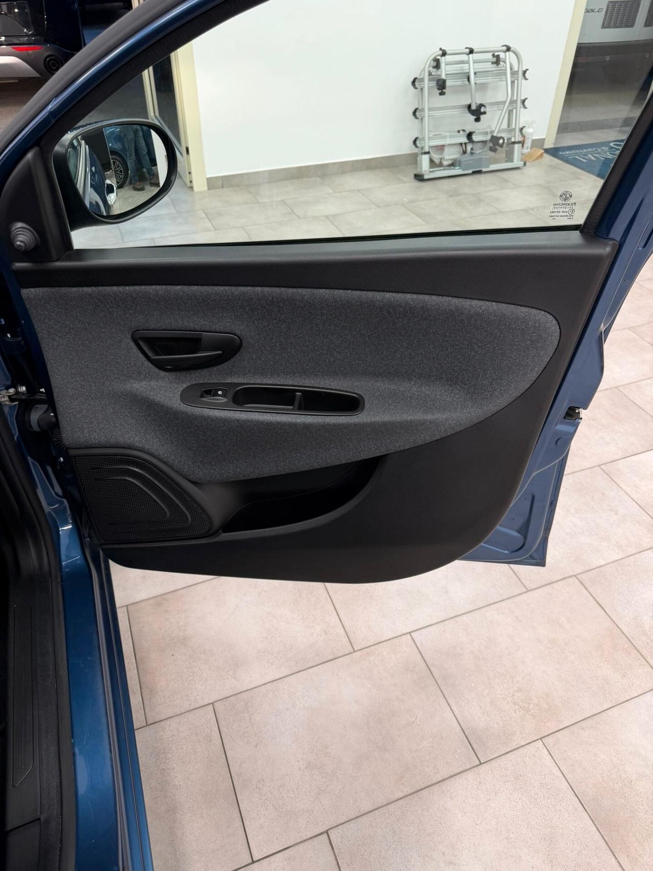 LANCIA YPSILON 1.0 HYBRID FIREFLY 70 CV 2022