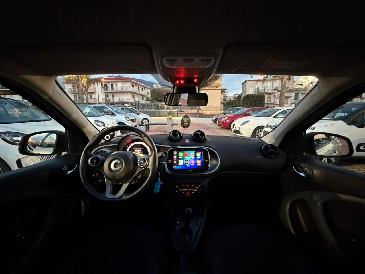 Smart ForFour EQ Pulse